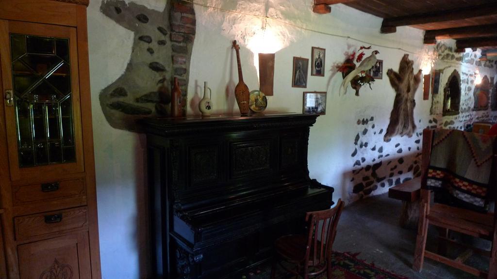 Chateau Bruale Tkhilistskaro ภายนอก รูปภาพ